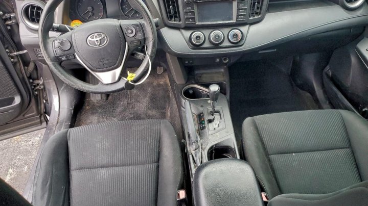 Toyota RAV4  2017