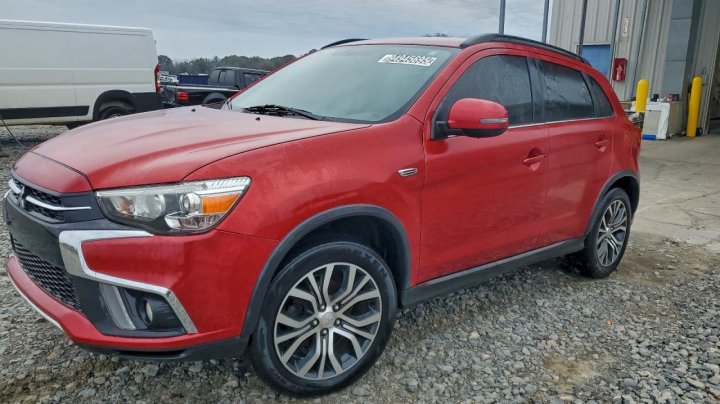 Mitsubishi OUTLANDER SPORT  2018