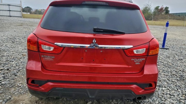 Mitsubishi OUTLANDER SPORT  2018