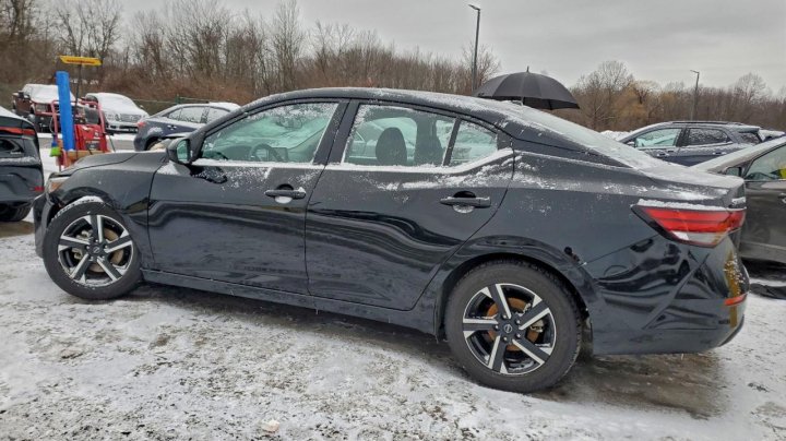 Nissan Sentra  2024