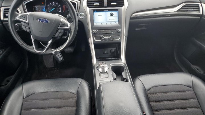 Ford FUSION  2017