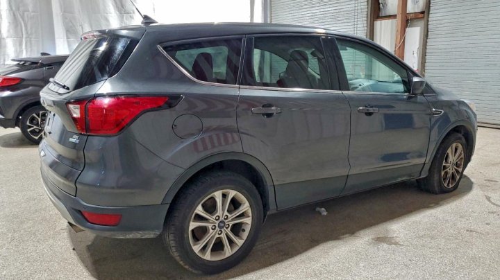 Ford Escape  2019