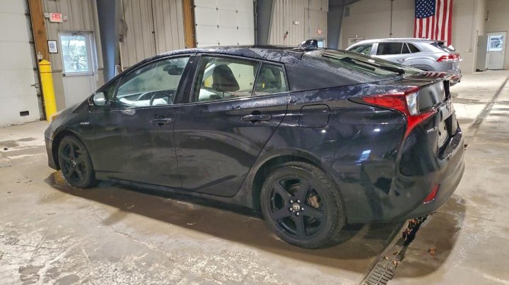 Toyota Prius  2019