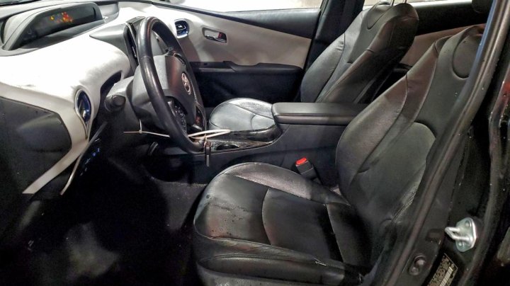 Toyota Prius  2019
