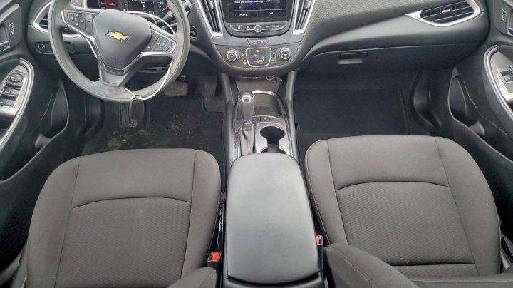 Chevrolet Malibu  2020