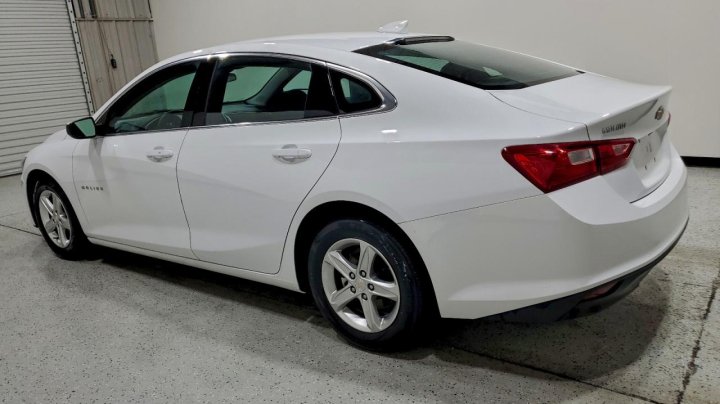 Chevrolet Malibu  2023