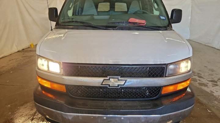 Chevrolet EXPRESS G2500  2017