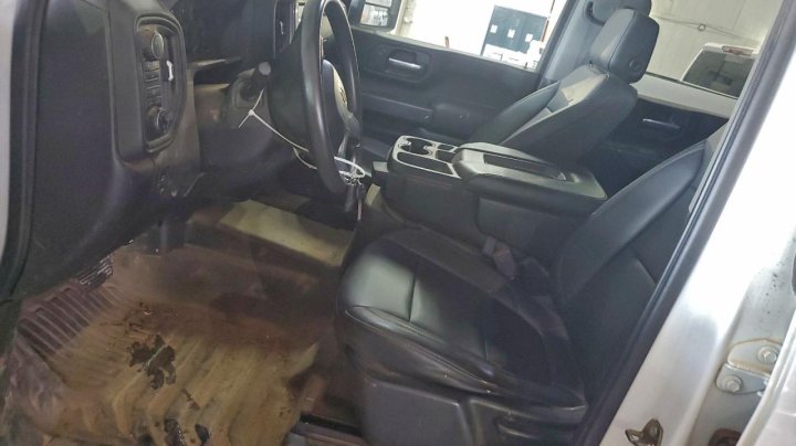 Chevrolet Silverado  2020
