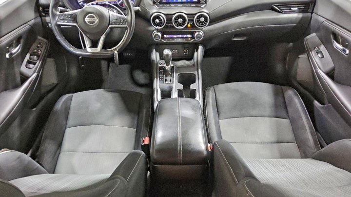 Nissan Sentra  2021