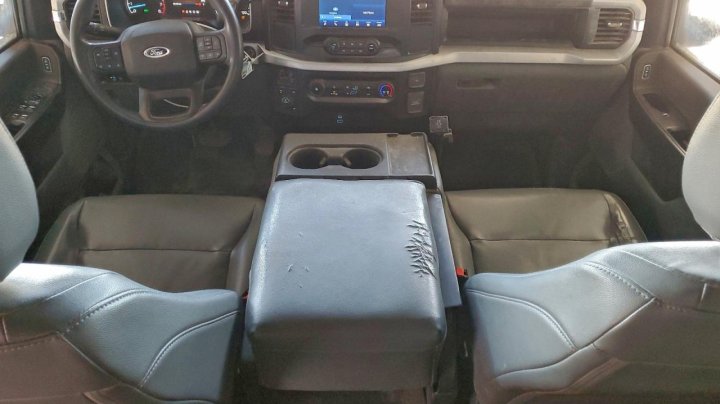 Ford F150  2022