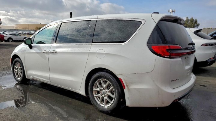 CHRYSLER Pacifica  2025