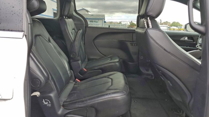 CHRYSLER Pacifica  2025
