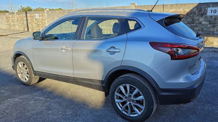 Nissan Rogue Sport  2020
