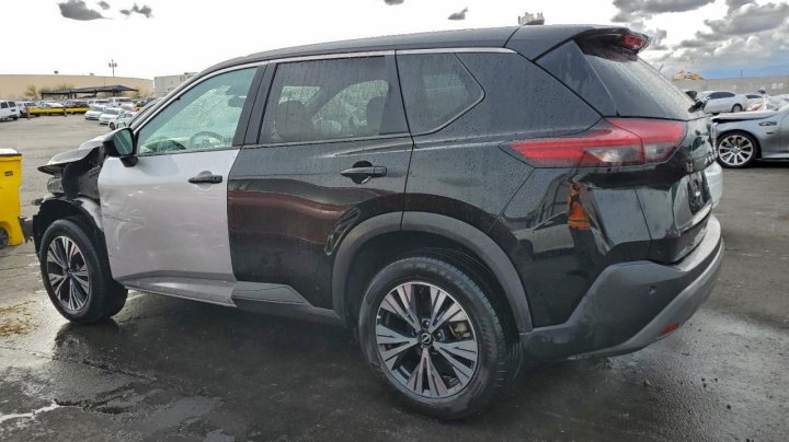 Nissan ROGUE  2023