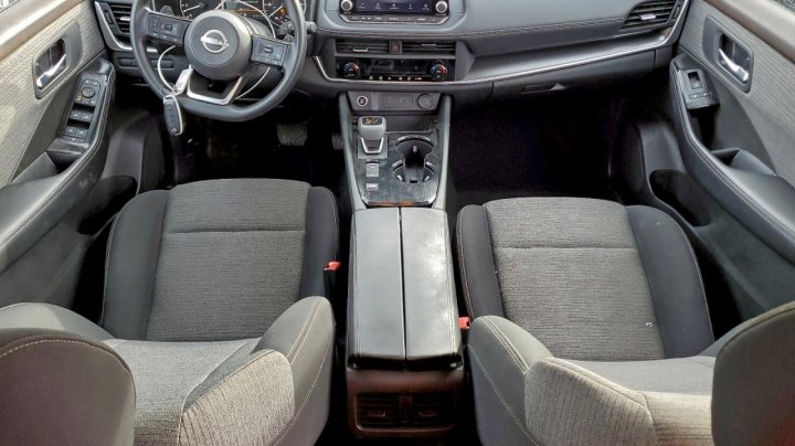 Nissan ROGUE  2023