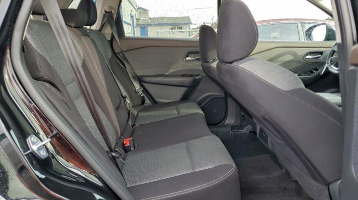 Nissan ROGUE  2023