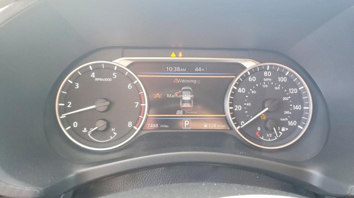 Nissan Sentra  2025