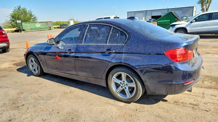 BMW 320  2015