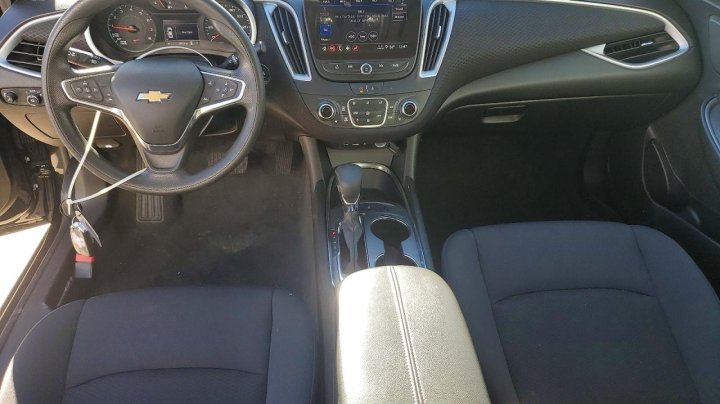 Chevrolet Malibu  2023