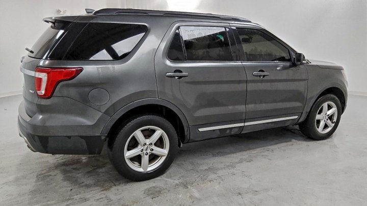 Ford Explorer  2017