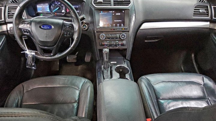 Ford Explorer  2017
