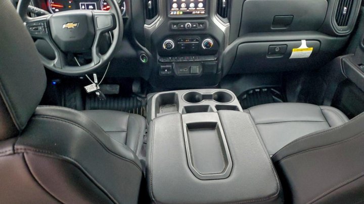 Chevrolet Silverado  2024