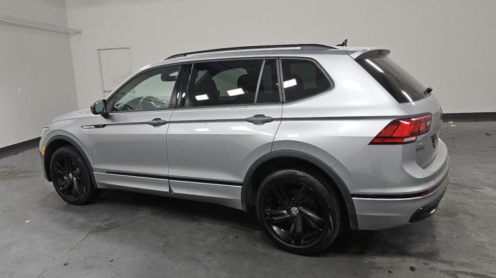 Volkswagen Tiguan  2023