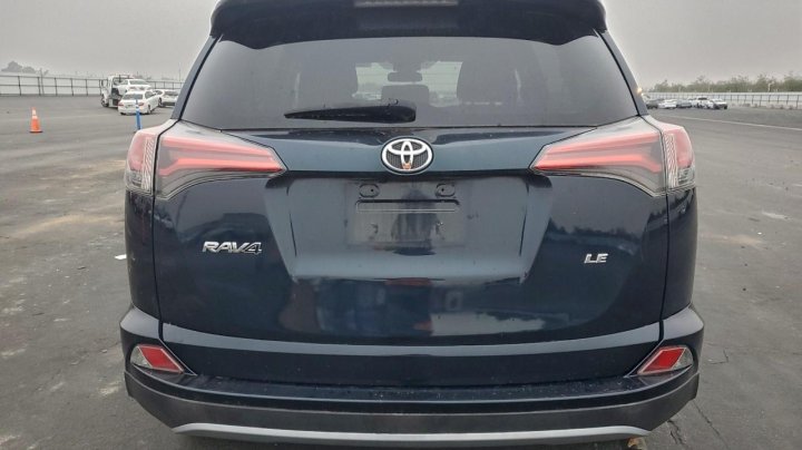 Toyota RAV4  2017