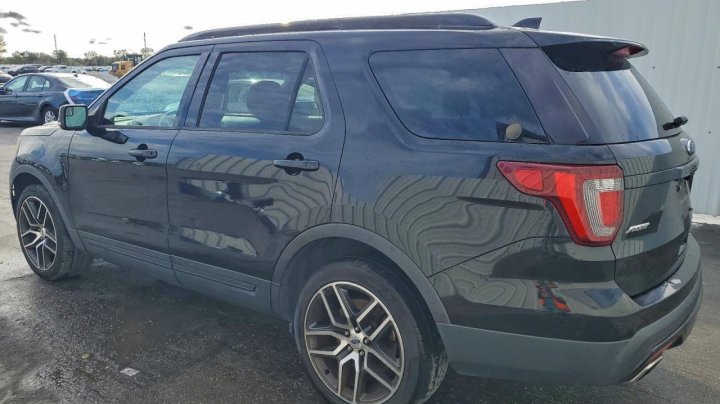Ford Explorer  2016