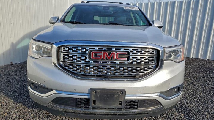 GMC Acadia  2018