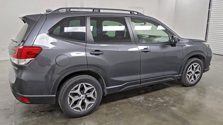 Subaru Forester  2022