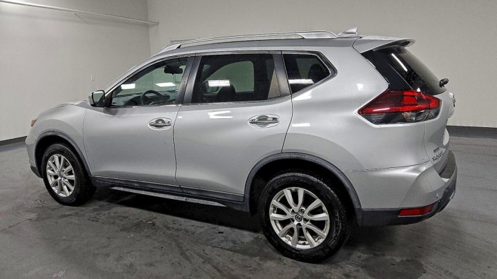 Nissan ROGUE  2020