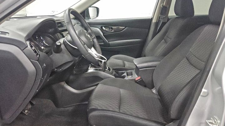 Nissan ROGUE  2020