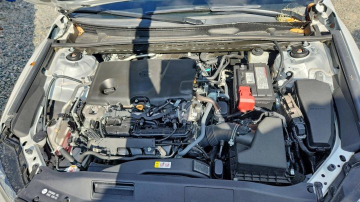 Toyota Camry  2021