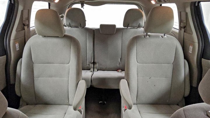 Toyota SIENNA  2016