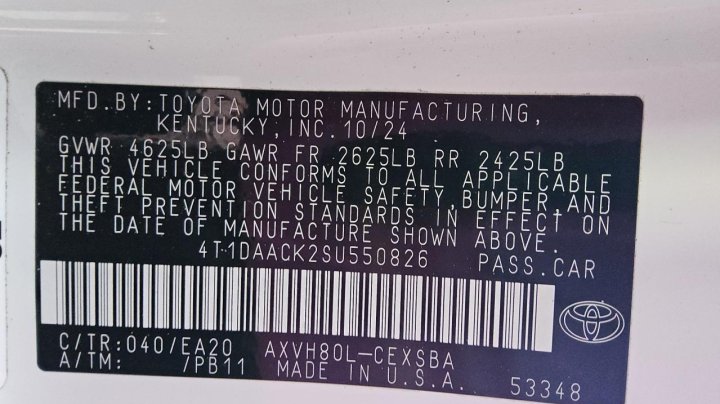 Toyota Camry  2025