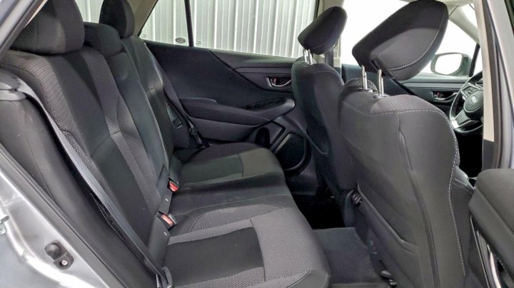 Subaru Outback  2022