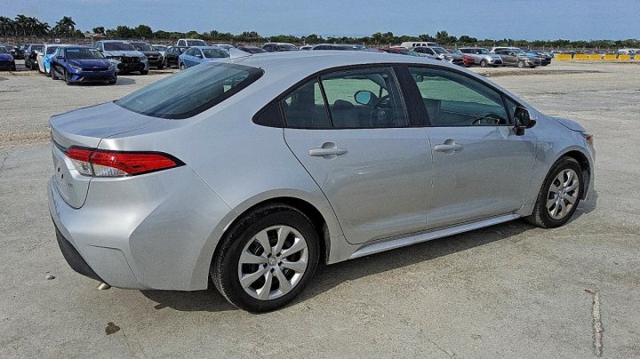 Toyota Corolla  2025