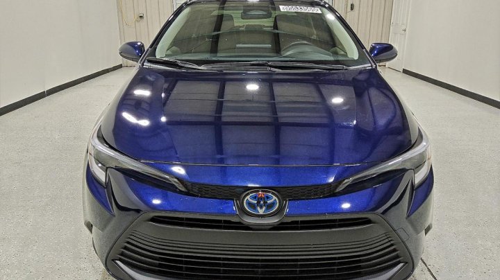 Toyota Corolla  2025