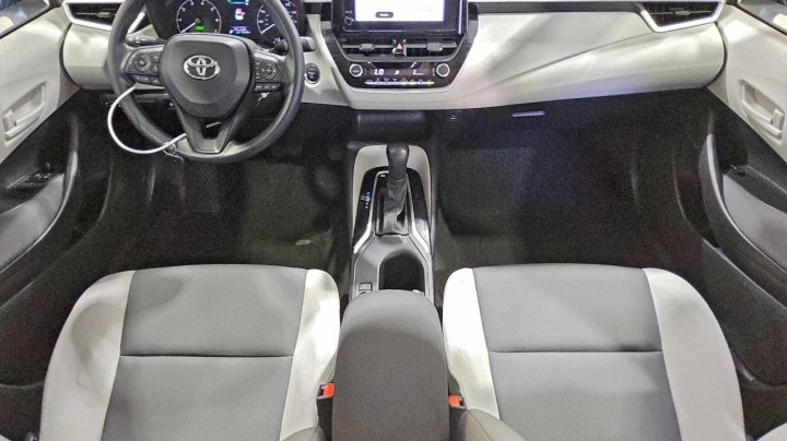 Toyota Corolla  2025