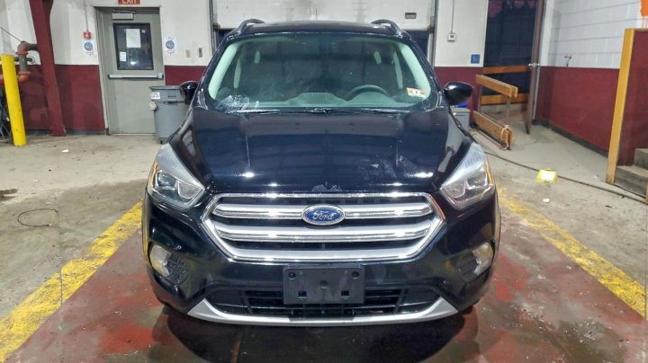 Ford Escape  2017
