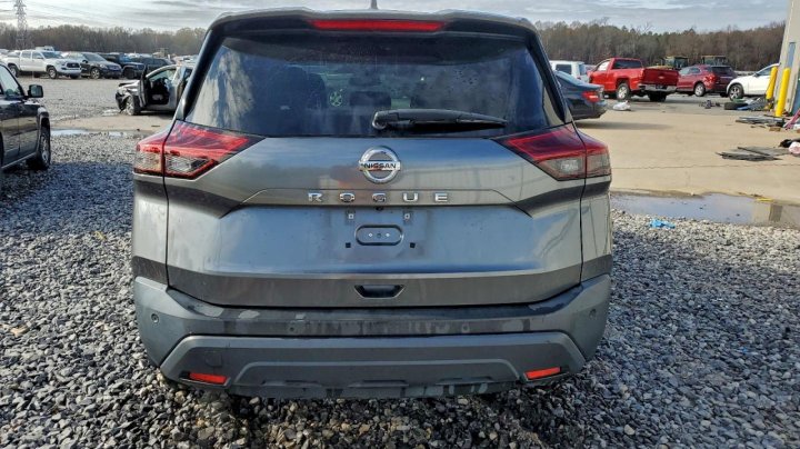 Nissan ROGUE  2021