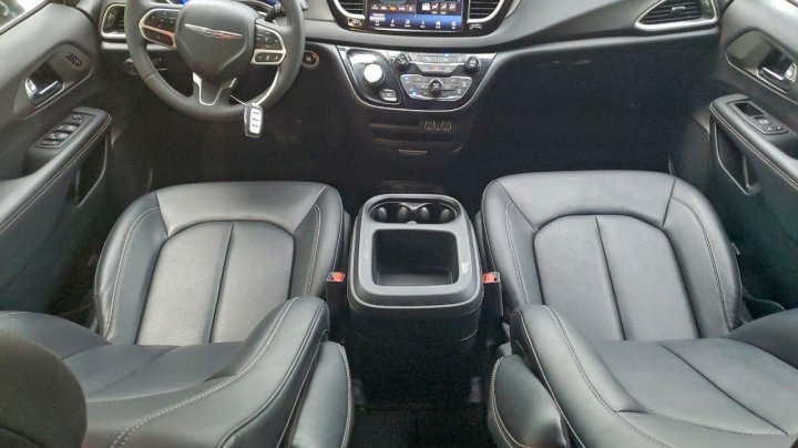 CHRYSLER Pacifica  2025