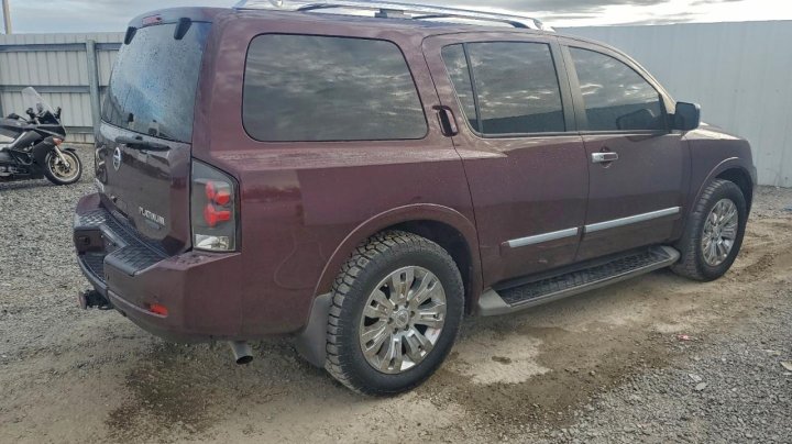 Nissan ARMADA  2015