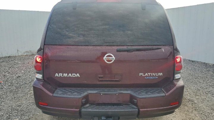 Nissan ARMADA  2015