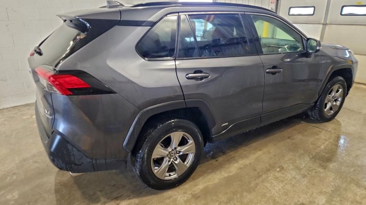 Toyota RAV4  2023