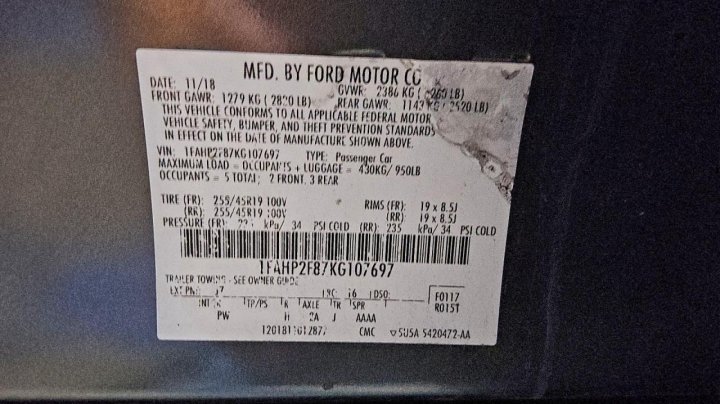 Ford TAURUS  2019
