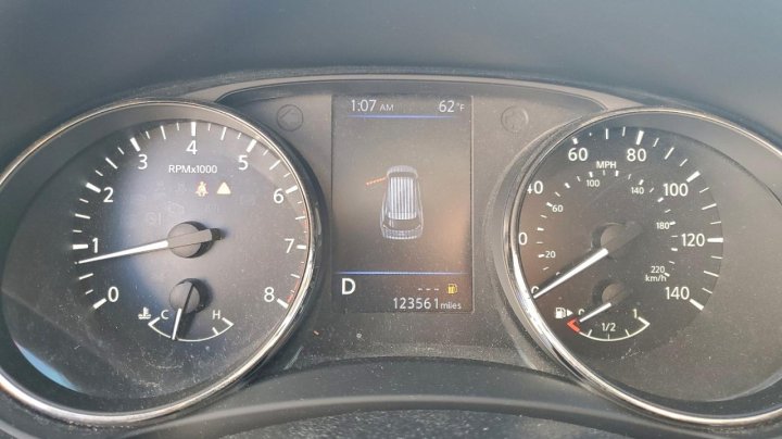 Nissan ROGUE  2020