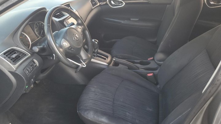 Nissan Sentra  2019