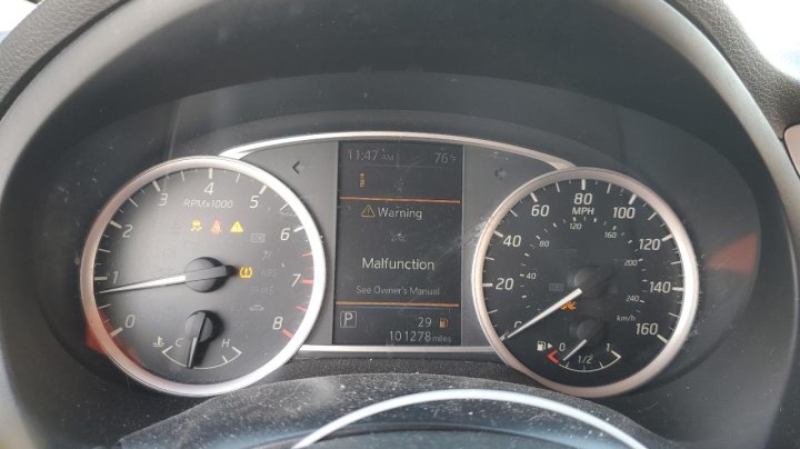 Nissan Sentra  2019